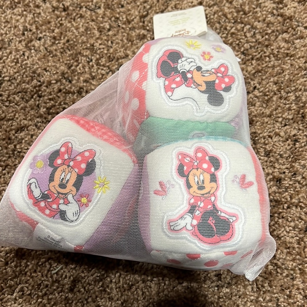 NWT Disney blocks